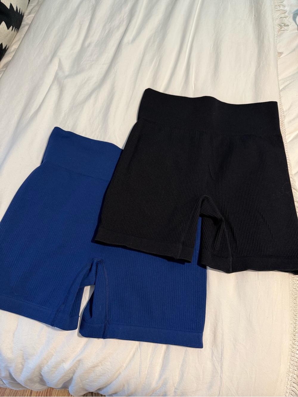 Ribbed High-Waist Women’s Bike Shorts — Black and Royal Blue